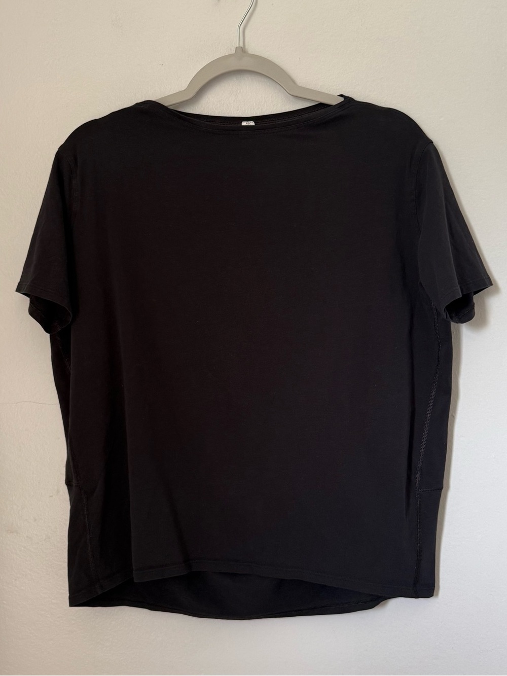 Lululemon Back in Action Short Sleeve T-Shirt *Nulu Black Size 4